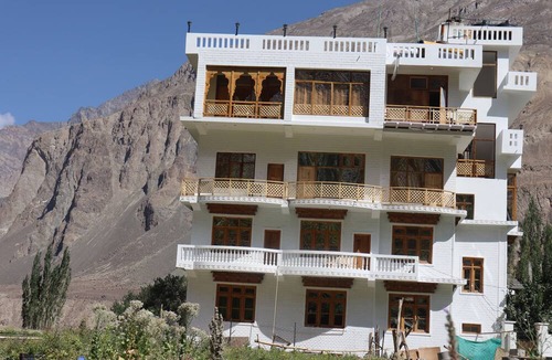 Turtuk Hotel | Hotel Duktuk
