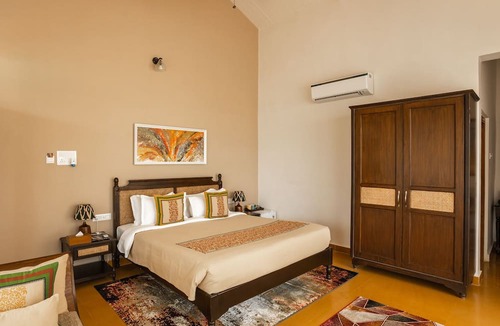 Khalapur Hotel | Oleander Farms