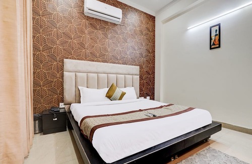 IMT Manesar Hotel | Via Next Home