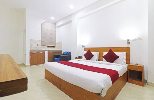 Chhatarpur Hotel | Mauryan Elite Hotel Chhatarpur Metro Station
