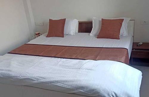 Barsana Hotel | BRAJDHAM HOTEL BARSANA