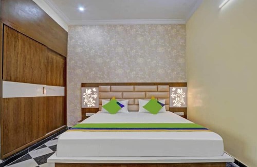 Central Area Hotel | Hotel Vishvam Residency