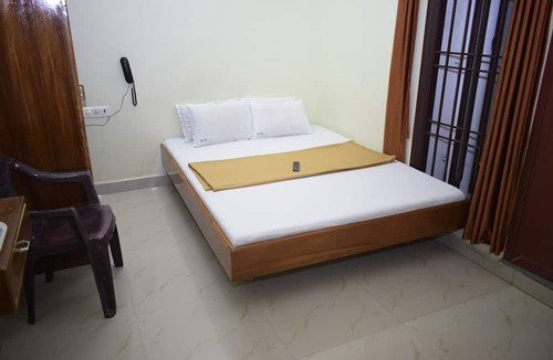 Kuilapalayam Hotel | R.M Guest House