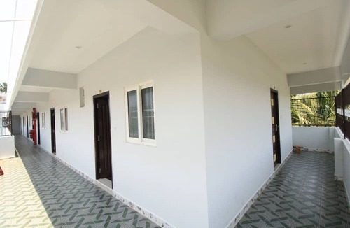 Kalapettai Hotel | Sri Sathiya Sai Residency