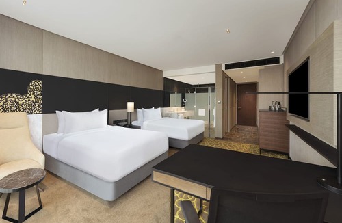 Bengaluru Hotel | Hilton Bengaluru Embassy Manyata Business Park
