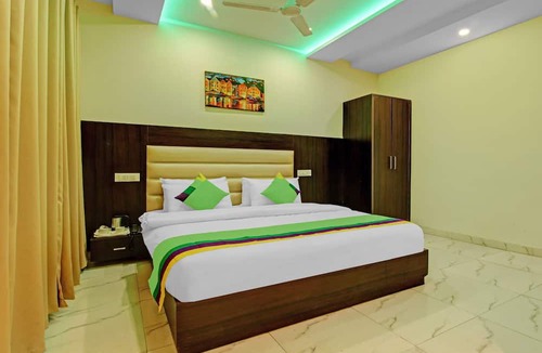 Kishangarh Hotel | Treebo Trend Jugnu