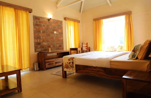 Sirala Hotel | Azalea