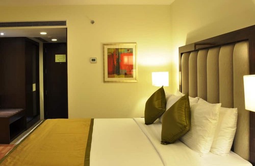 Bangalore City Center Hotel | Adarsh Hamilton