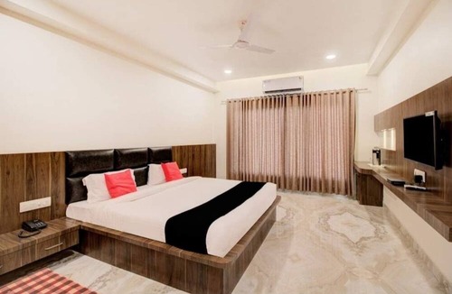 Vallabhnagar Hotel | Hotel Krishna Raj