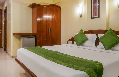 Akurdi Hotel | Treebo Brahma Regency