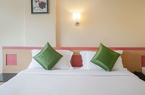 Akurdi Hotel | Treebo Brahma Regency