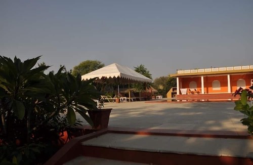 Ani Hotel | Achrol Bagh