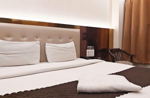 Paharganj Cabin | Hotel Apple Villa @ Paharganj