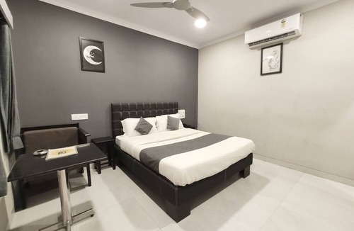 Gorai Hotel | Tourist Resort