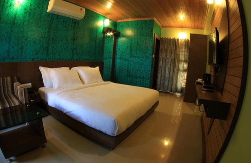 Uttar Kalamati Hotel | The Reserve Gorumara