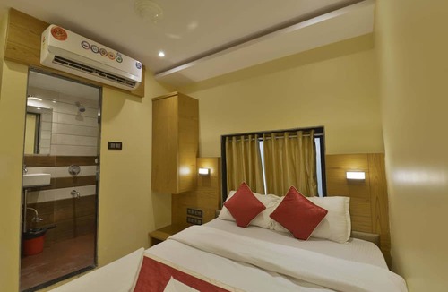 Prabhadevi Hotel | Hotel Residency Park
