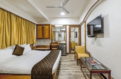 Khar Hotel | Hotel Regal Enclave