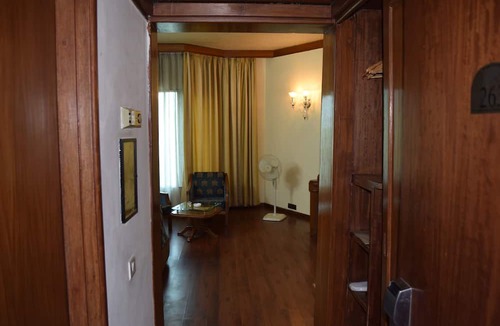 Chanakyapuri Hotel | Hotel Samrat