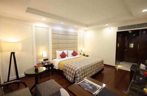 Chanakyapuri Hotel | Hotel Samrat