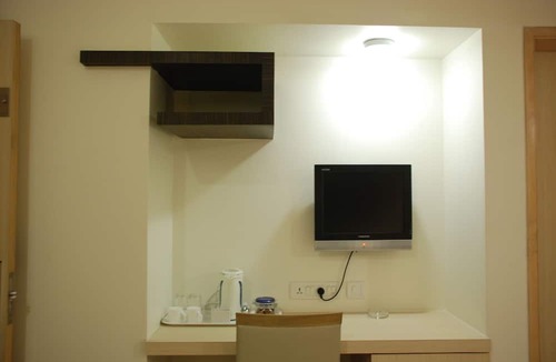 Khar Hotel | Oriental Residency Hotel