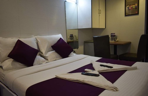 Bandra East Hotel | Hotel Arma Court