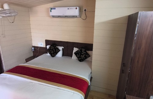 Chittorgarh Hotel | HOTEL ROYAL PALACE