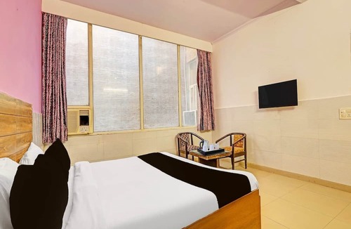 Rewari House | Deluxe Hotel Dhruv