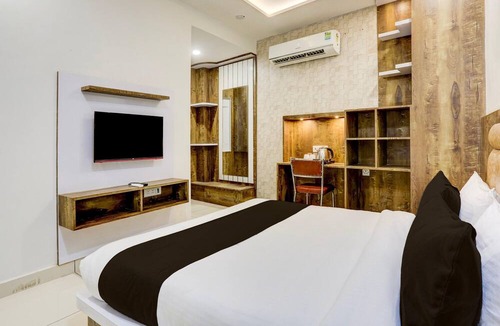 Rohtak House | Classic With Balcony Model Town Rohtak