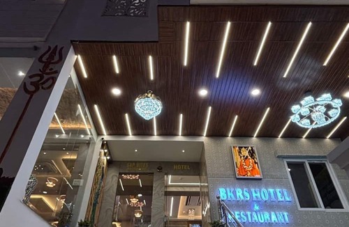 Mahmoorganj Hotel | BKRS Hotel