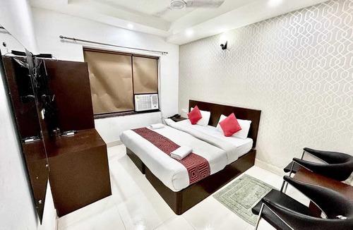 Karol Bagh Hotel | HOTEL SIAM INTERNATIONAL KAROL BAGH