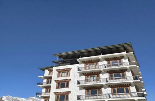 Kargil Hotel | The Zurfi's Hotel