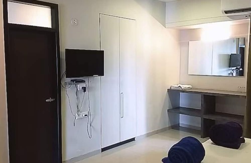 Jaora Hotel | Hotel Karnawat Avenue