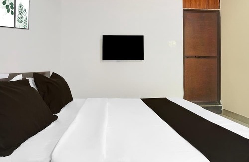 Malavli House | Classic A J Cottage