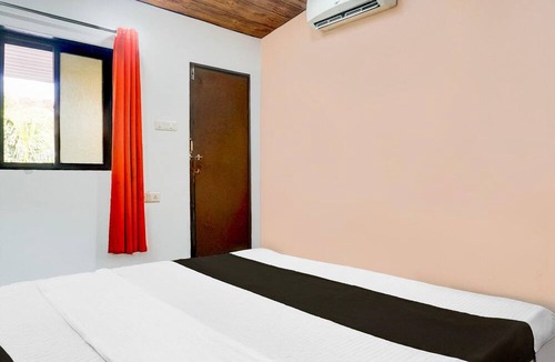 Malavli House | Classic A J Cottage