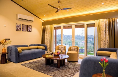 Palampur Hotel | ELIVAAS Esh Cottages
