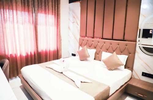 Ajmer Hotel | Hotel MakeSure