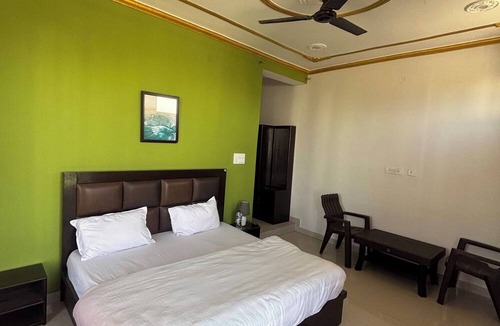 Bir Hotel | Pir Panjal Outpost