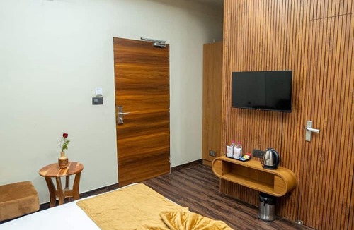 Mansarovar Hotel | Hotel Rajrani JAIPUR