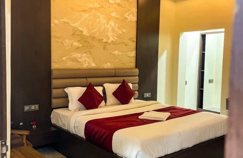 Sualkuchi Hotel | Kumar Green Resort