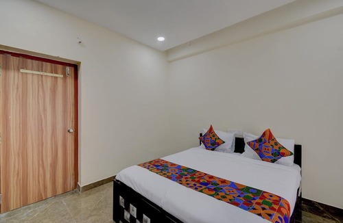 Madhapur Hotel | Fabhotel Heaven 75