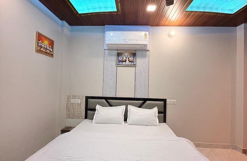 Sikar Hotel | Hotel Shree Sanwariya
