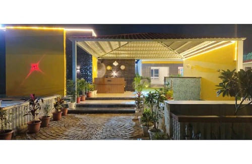 Chomu Hotel | Hotel Kesar bagh
