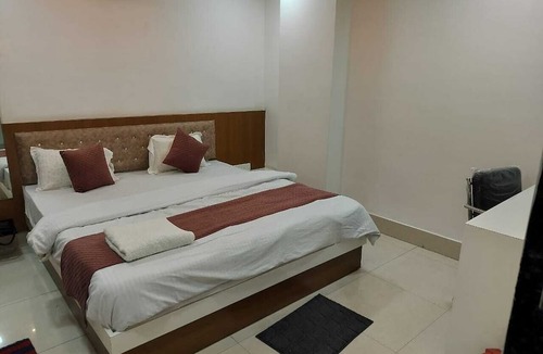 Kankarbagh Hotel | Hotel Vista Haven