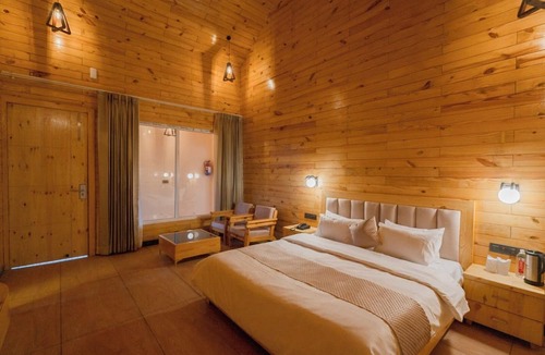 Bail Parao Hotel | Delight The Lavish Loft Corbett