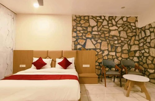 Waghoriya Hotel | Divydrashti Resorts