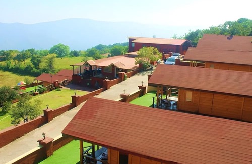 Medha Hotel | Verdant Retreat