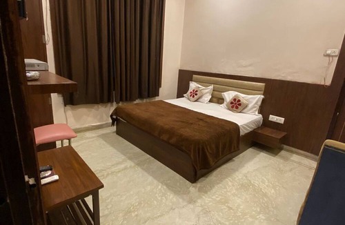 Chhabra Hotel | S.K. Plaza Hotel
