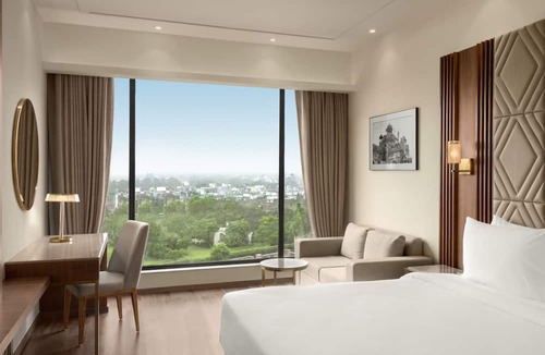New Delhi Hotel | Radisson Hotel Delhi MG Road
