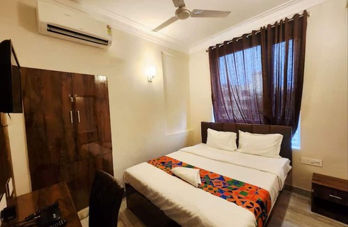 Kalighat House | Golden Retreat Guest House