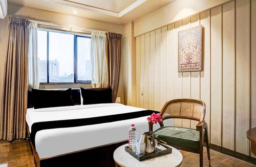 Clover Park House | Suite Viman Nagar Downtown Cilantro